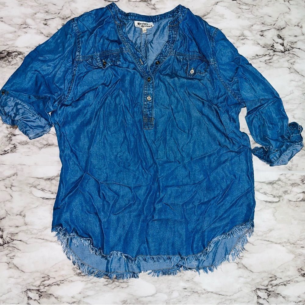 Hester & Orchard Chambray Blouse Women Md Blue Fringe Hem Long Sleeve Western